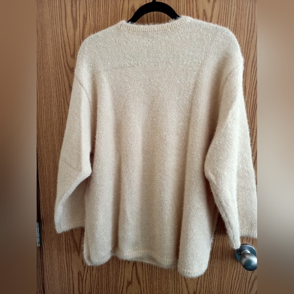 H&M Cream Shimmery sweater - Picture 3 of 7